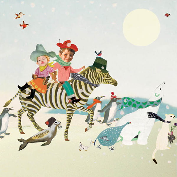 Geboortekaartje met vrolijke dierenparade en trotse broer en zus in winterlandschap