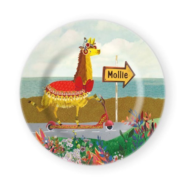 Kinderbord, lama, alpaca, verjaardag, verjaardagscadeau, step, vrolijk, grappig, ontbijtbord melamine polymeer feestbord geboortebord bordje taartvorm kerst pasen sinterklaas feestdagen servies Origineel uniek feest vintage retro poesie nostalgie gezellig vrolijk kleurrijk stoer schattig nostalgisch fantasie creatief art kunst illustratie illustration gouden boekje kijkplaat zoekprent zoekplaat zoekboek kinderboek festival reizen gepersonaliseerd Bloemen dieren broer zus kindje meisje jongen genderneutraal gender neutraal cultuur huidskleur zwart donker Turks Chinees halfbloed Marokkaans Surinaams Antilliaans dino tyrannosaurus dinosaurus landschap