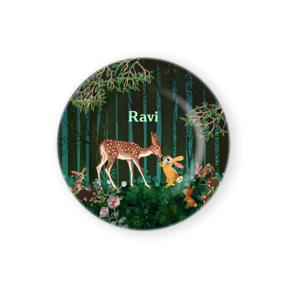 gepersonaliseerd bord met een hertje en een konijn die elkaar een kusje geven